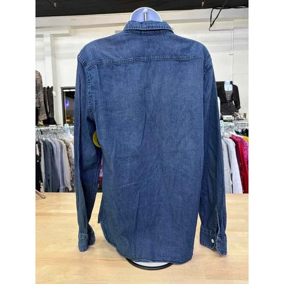 Levi's Size M Blue Denim Button Down Shirt - Picture 2 of 3